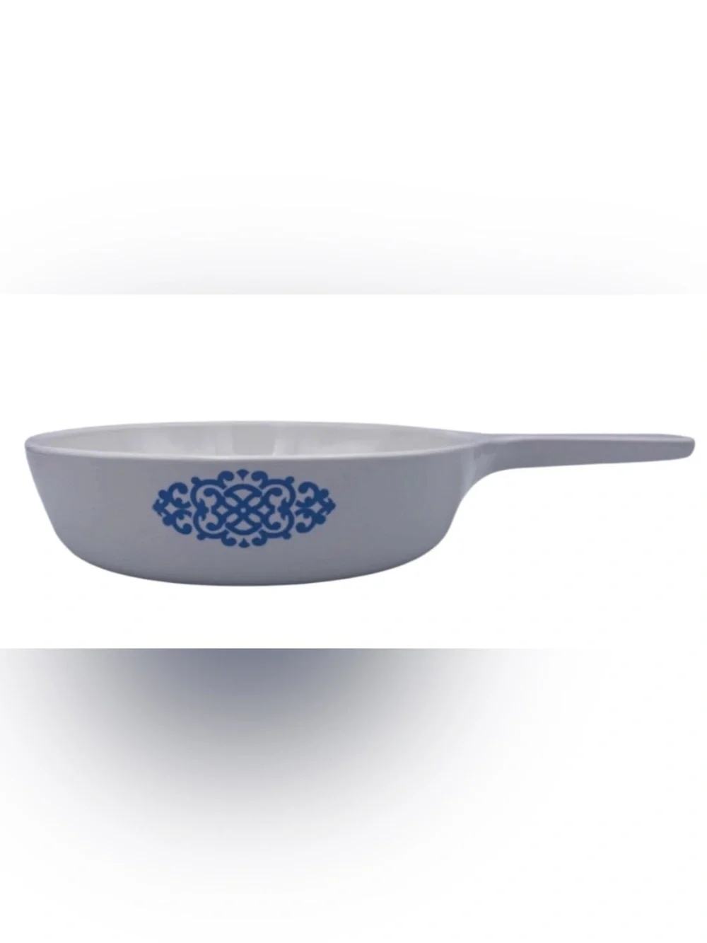 Vintage Rare CorningWare handled Blue Macrame Medallion skillet - 1 Pint